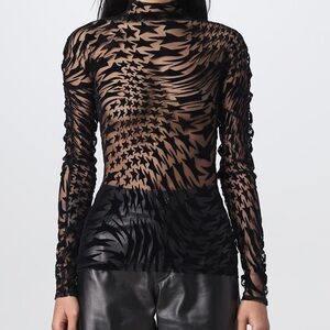 MUGLER
Top woman Mugler